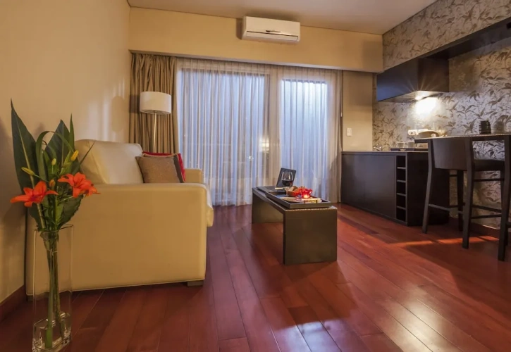 Suite with balcony