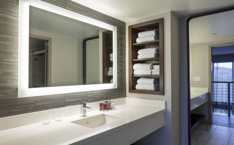 Boston Marriott Newton photo 11