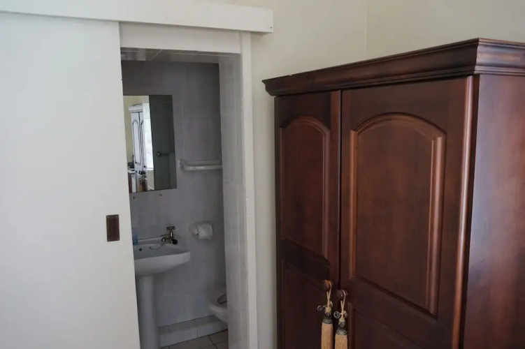 Bernies Bed And Breakfast