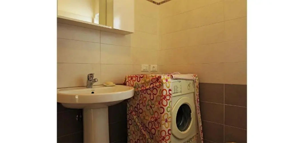 2 Bedrooms Villa