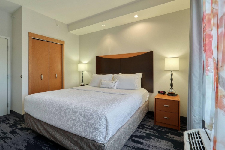 2 Bedrooms Double Suite