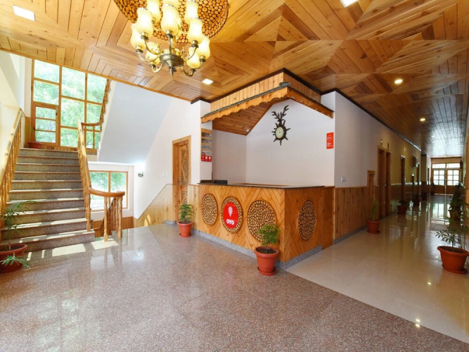 OYO 15348 Apple Town
