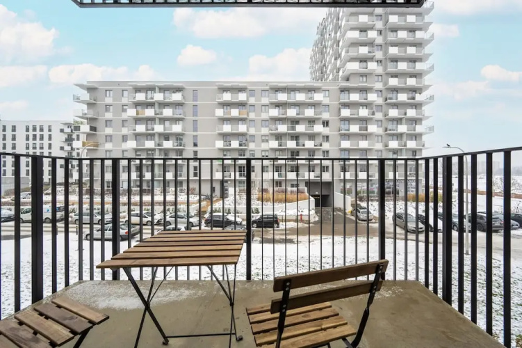 Apartment Close to the River by Renters