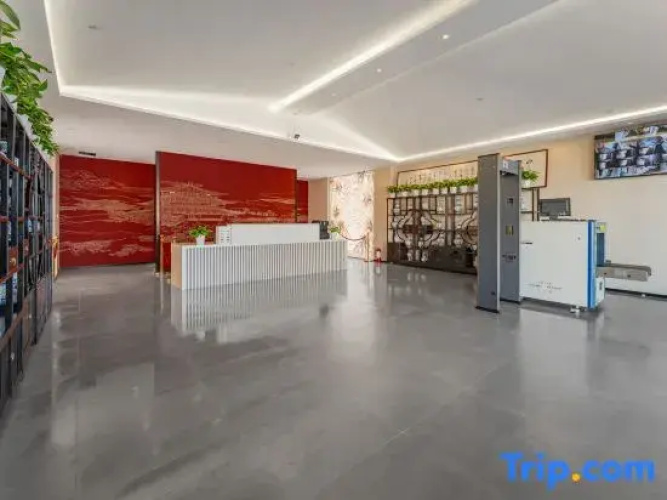 Hushang Mingju Hotel