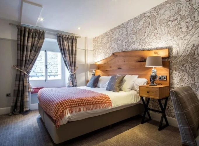 Standard Double room with view