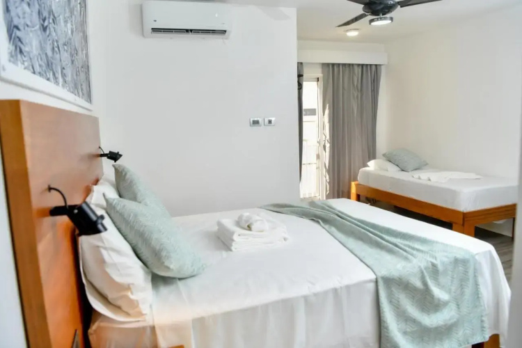 Yara Beach Apartahotel