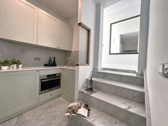 Sea View Penthouse - Spacious Terraces