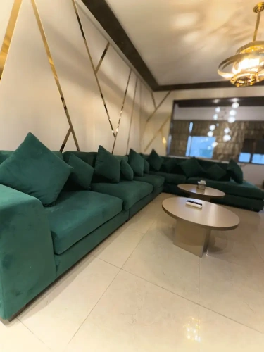 3 Bedrooms Apartment