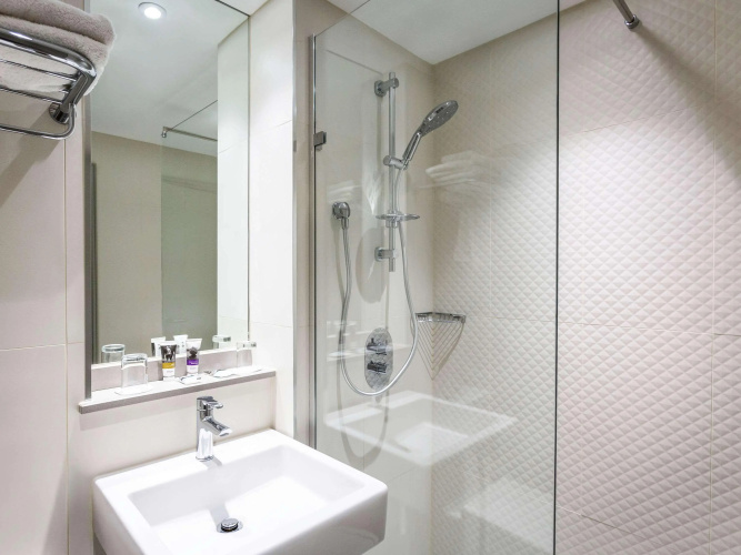 Bush Hotel Farnham photo 11