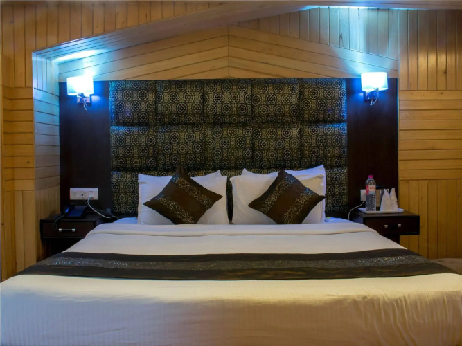 Hotel Pacific