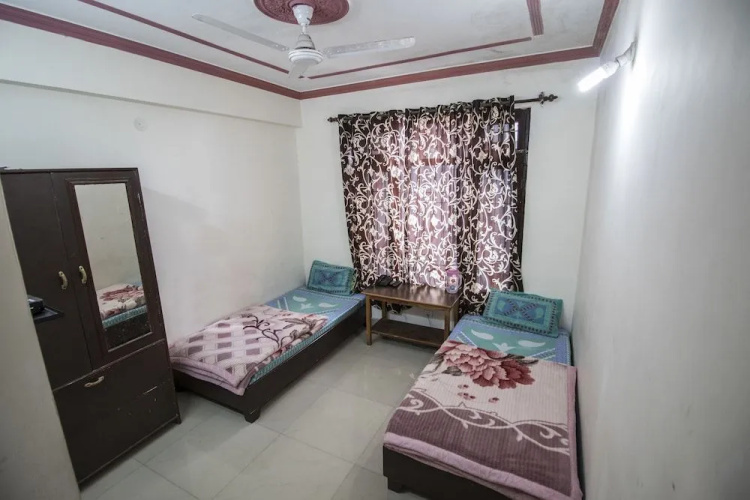 Utsang Guest House
