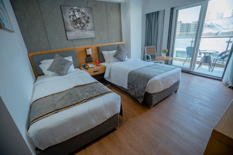 Deluxe room with balcony
