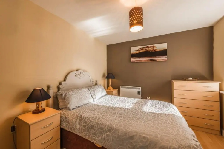 Walshs Apartment 4