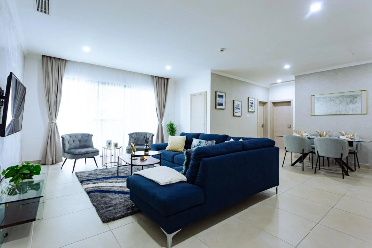 2 bedroom Space Available