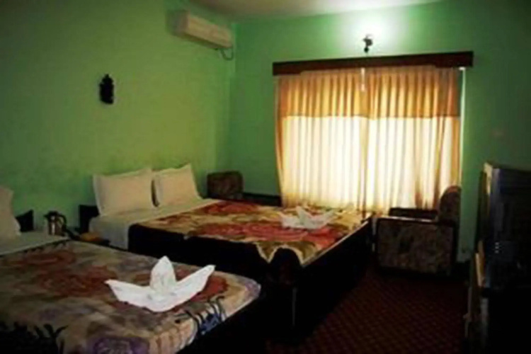 Hotel Taj