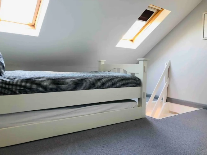2 Bedrooms Cottage