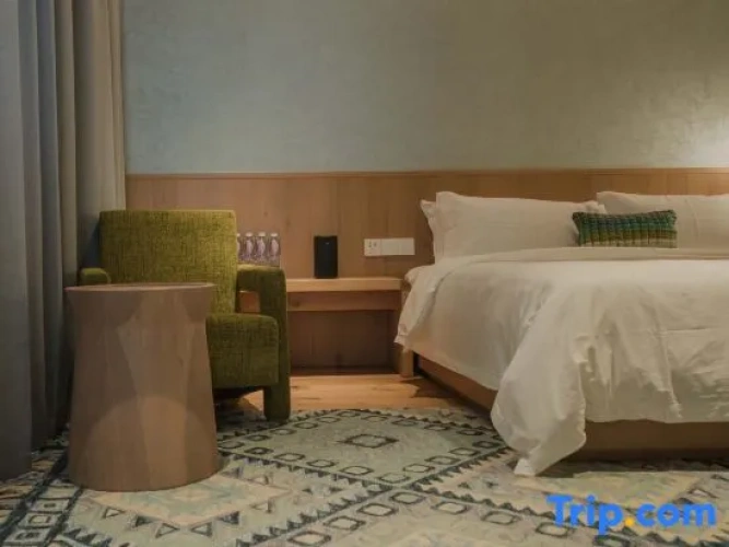2 Bedrooms Deluxe Family Suite