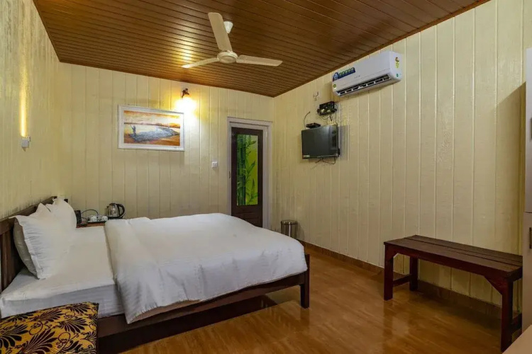 Budgies Cottage