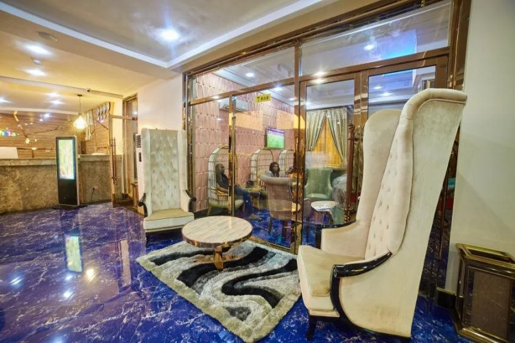 Corinthia Villa Hotel Suites