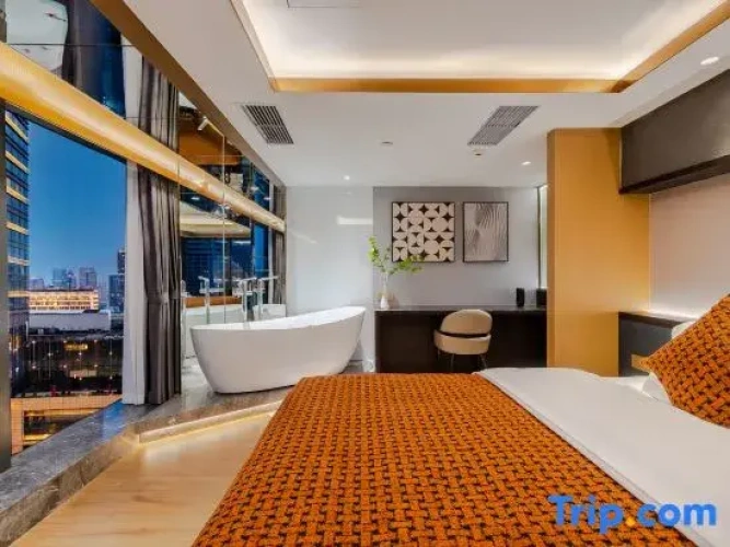 1 Bedroom Suite