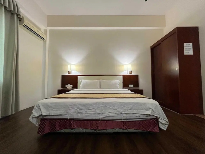 Hotel O Atari Inn