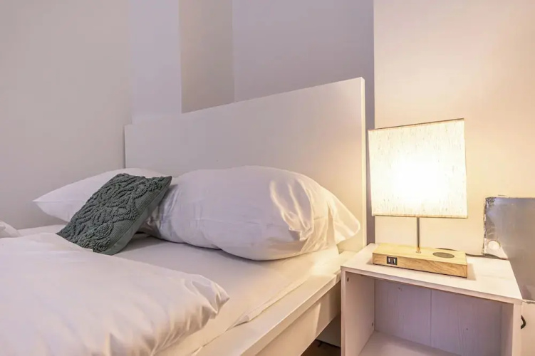 Charming 2BR Apt Vienna Long Stay