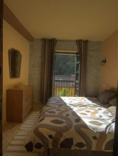 5 Bedrooms Grand Cottage with mountain view