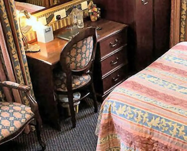 The Queen's Hotel