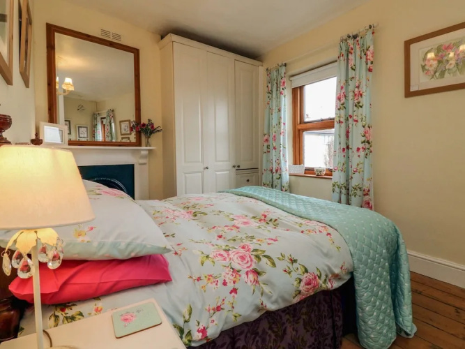 Elm Cottage