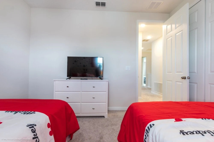 1791 Sawyer Palm Place