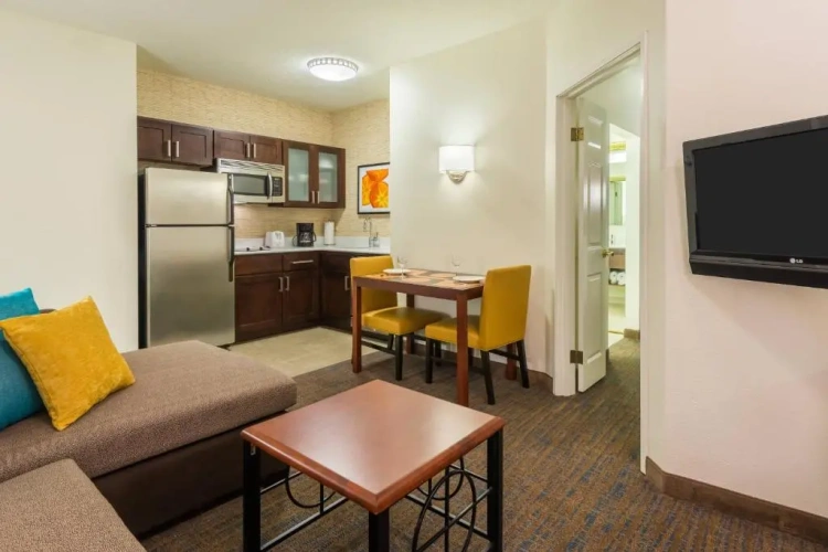 1 Bedroom Double Suite