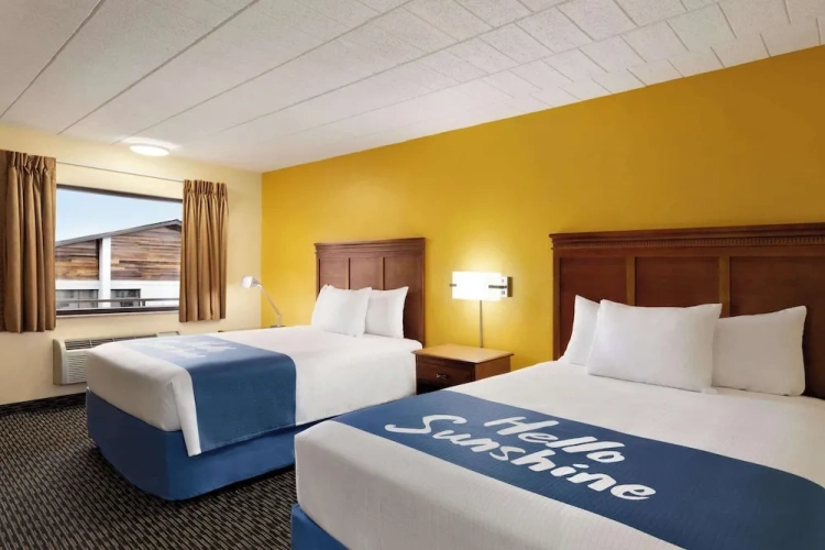 Quadruple room