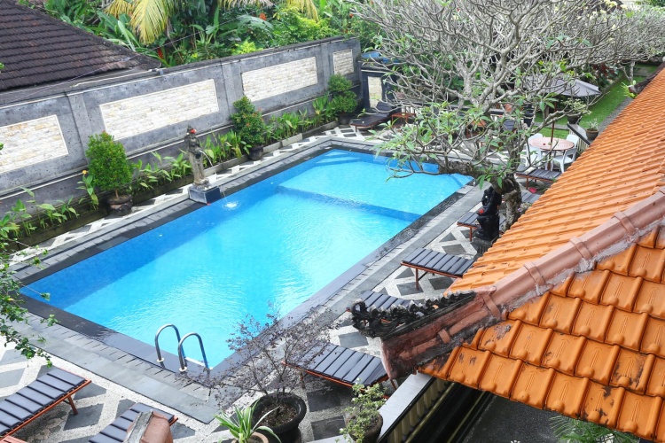 Standard Triple room with balcony and with view