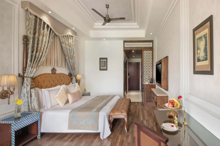 Noormahal, Delhi NCR Karnal, Autograph Collection