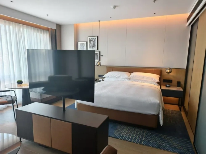 Standard Double Suite