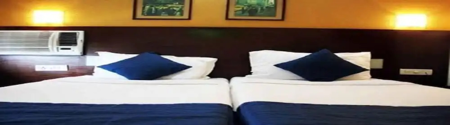 Room Maangta 213 @ Juhu