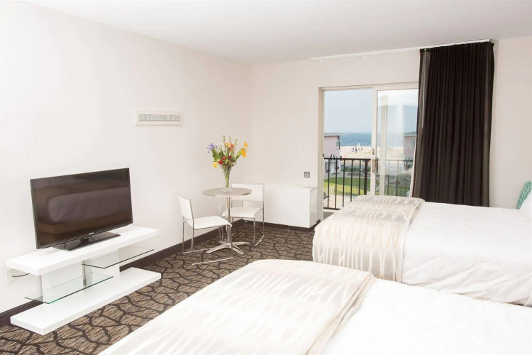 Periwinkle Inn