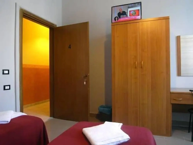 Standard Single room