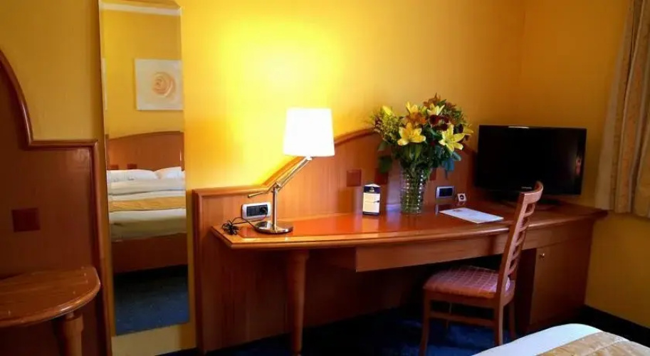Aero44 Hotel Charleroi Airport