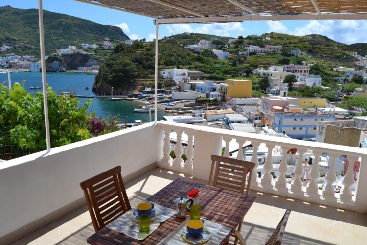 1 Bedroom Duplex Apartment