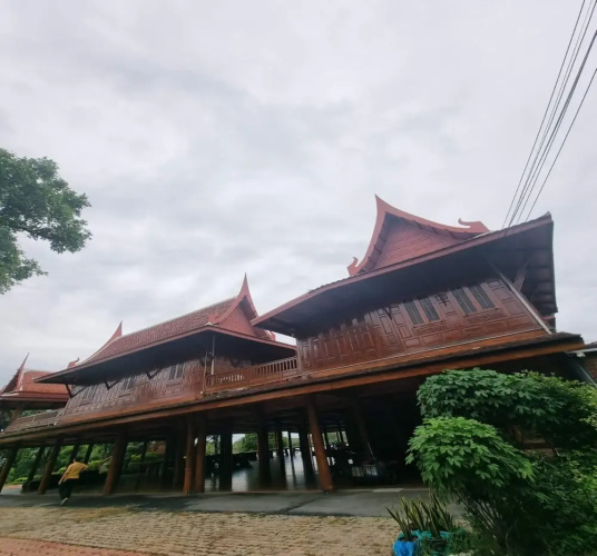 Metathsana Resort - アユタヤ