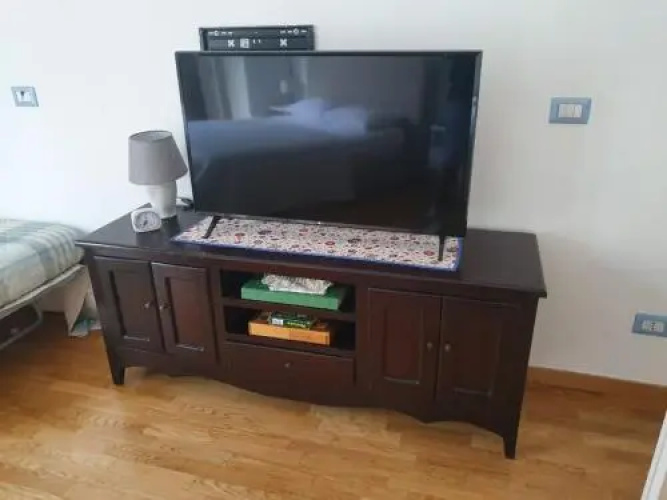 Garibaldi House Apartment