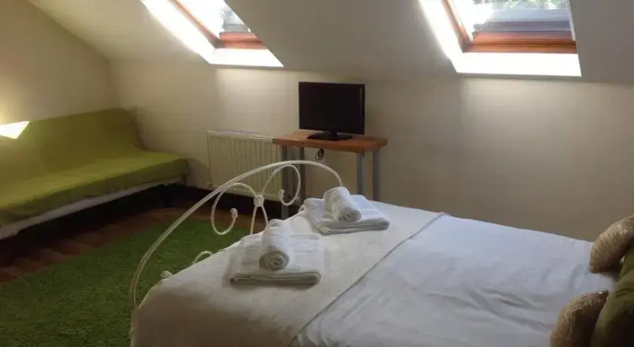 Cronins B&B
