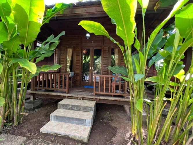 Double Bungalow
