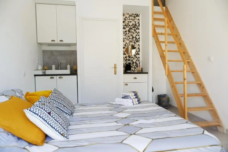 Standard Family room
