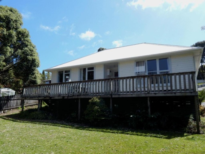 3 Bedrooms Cottage
