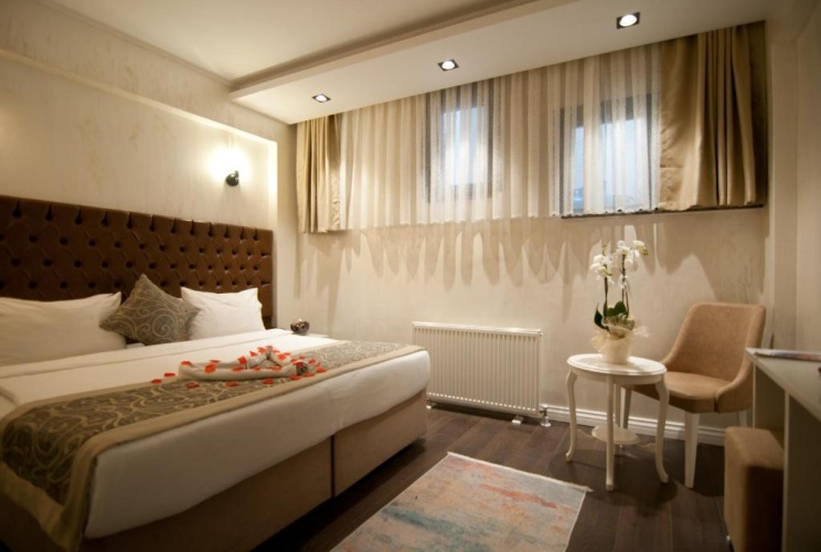 Standard Double Basement room