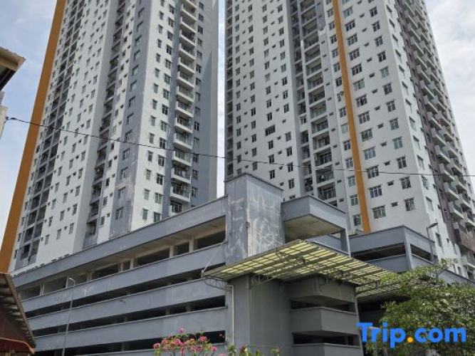 Residensi Pr1ma Kampung Paloh by Francis