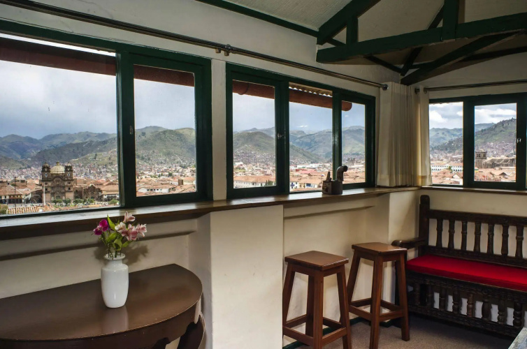 Hostal Corihuasi