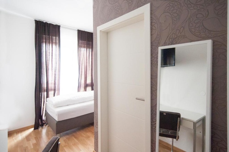 Standard Double room with view
